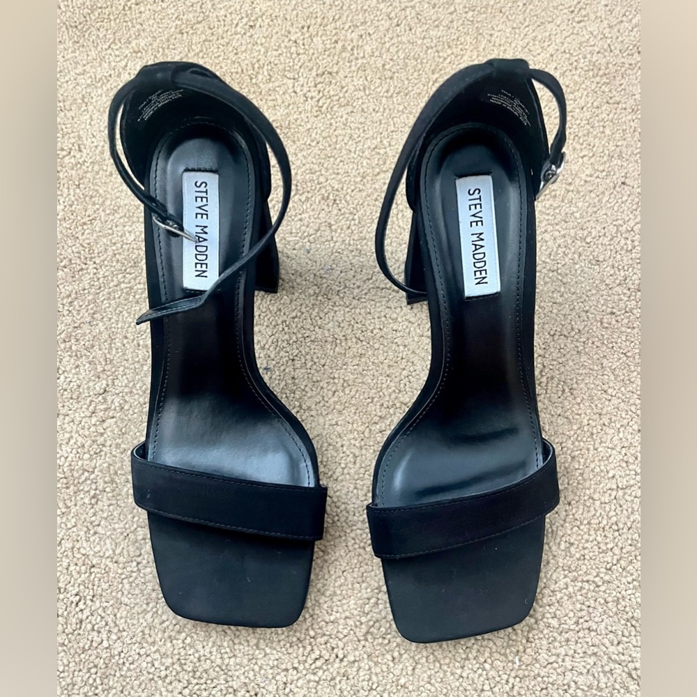 size 7 black Steve Madden heels with ankle straps